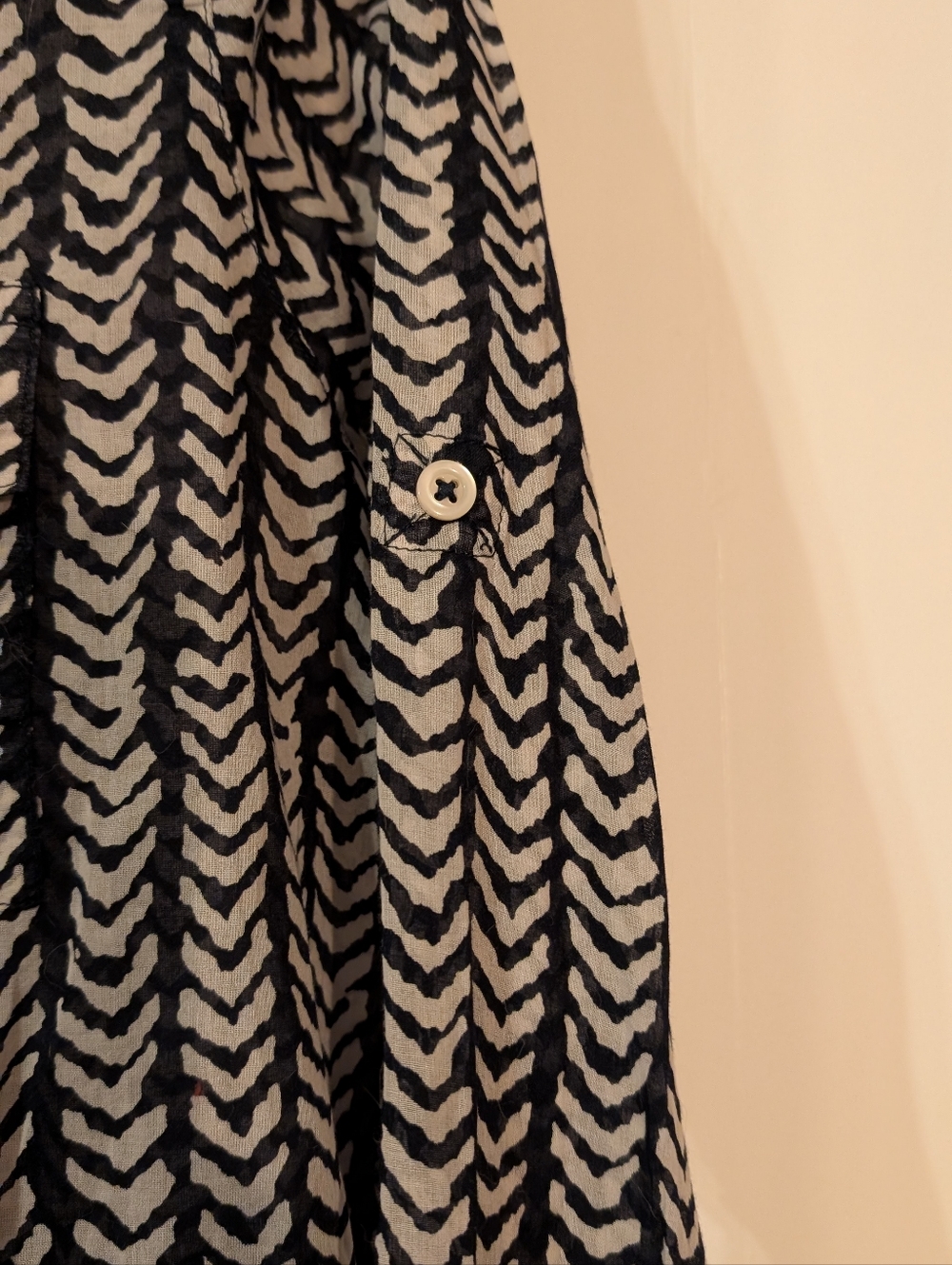 100% Cotton Chevron Button-Front Tunic Shirt - Picture 3 of 5